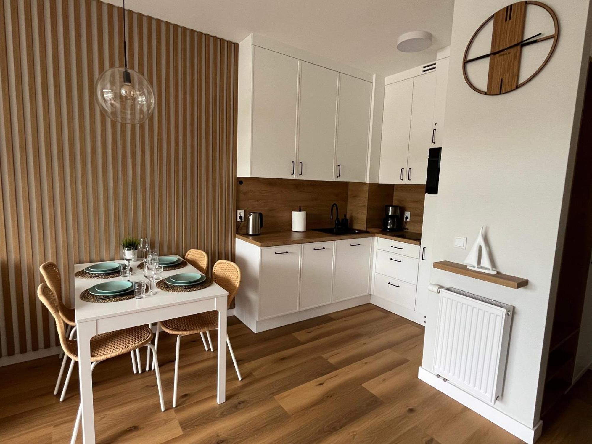 Apartament 3Mola Ku Morzu - Balkon Oraz Prywatny Taras Na Dachu, Free Parking, 150 Metrow Do Morza Apartment *